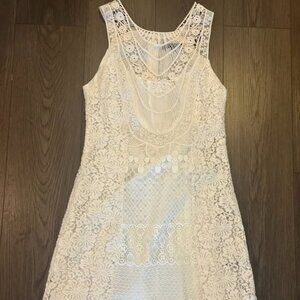 Nannette Lepore White Dress Size 2 Lace